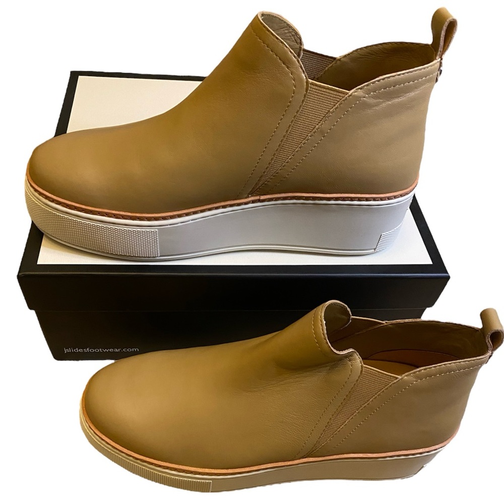 J/SLIDES MIKA ANKLE BOOTS, SLIP ON, Nude, Size 8.5